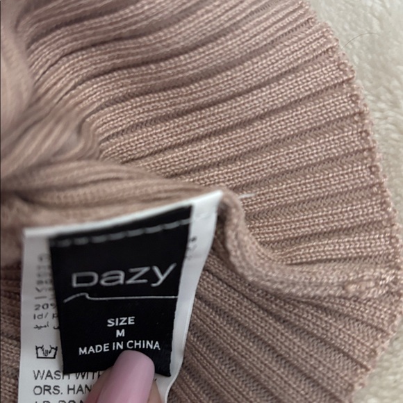 Top bundle - Picture 8 of 8